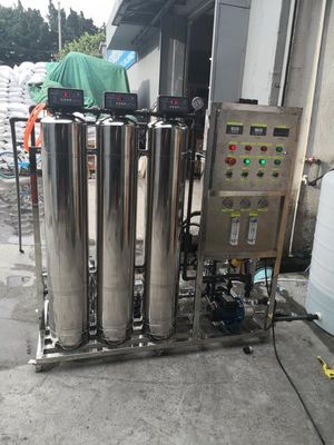 Integri il sistema di osmosi inversa industriale dell'attrezzatura di trattamento delle acque di 380V 50HZ